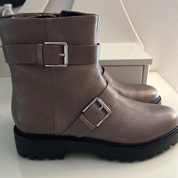 🔥HP🔥🌤️Nordstrom Brand Water Resistant Boots🌤️ - Picture 7 of 7
